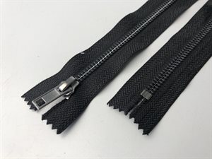 Lynlås - sort og ikke delbar, 18 cm